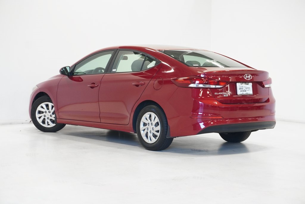 2018 Hyundai Elantra SE 4