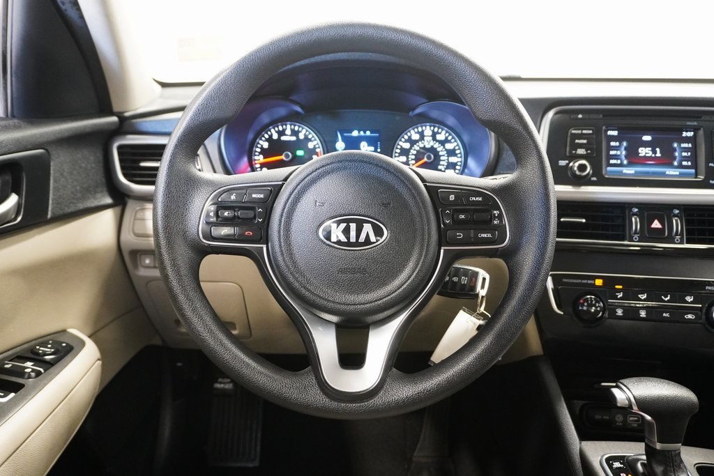 2017 Kia Optima LX 18