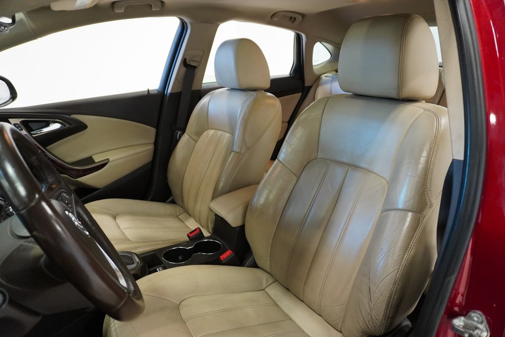 2015 Buick Verano Leather Group 10