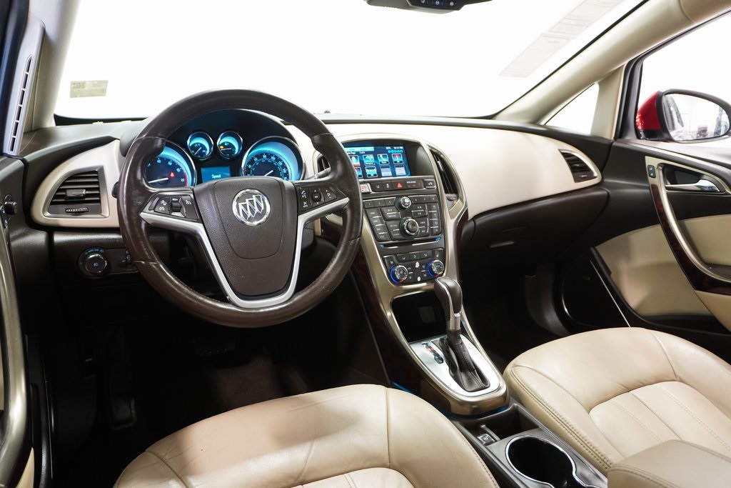 2015 Buick Verano Leather Group 18