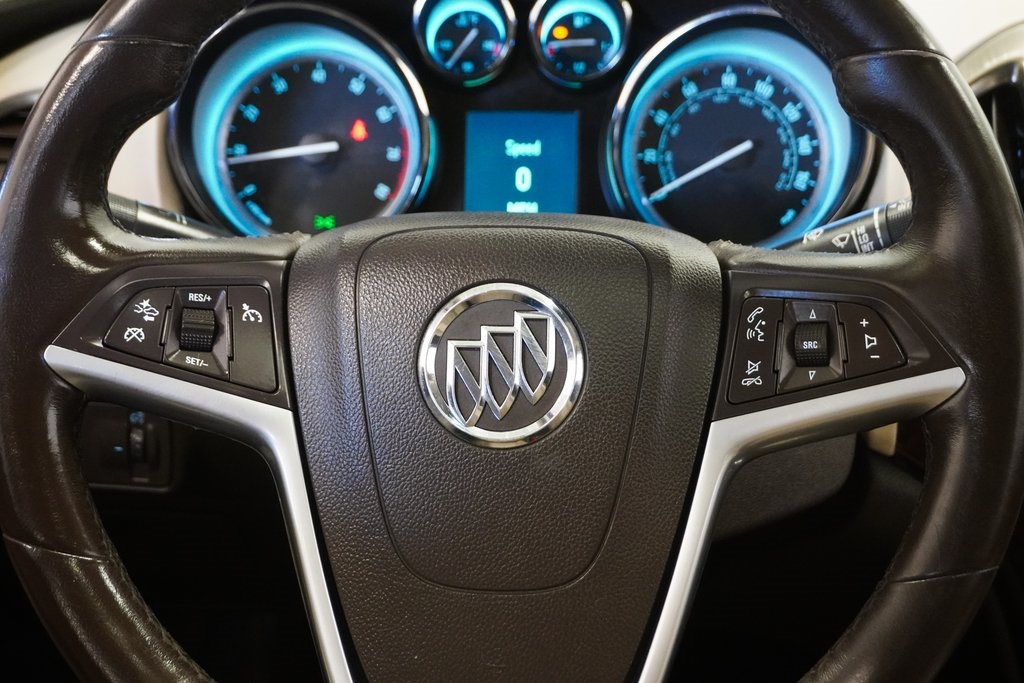 2015 Buick Verano Leather Group 22