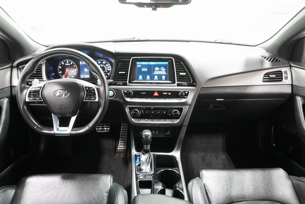 2018 Hyundai Sonata Sport 14