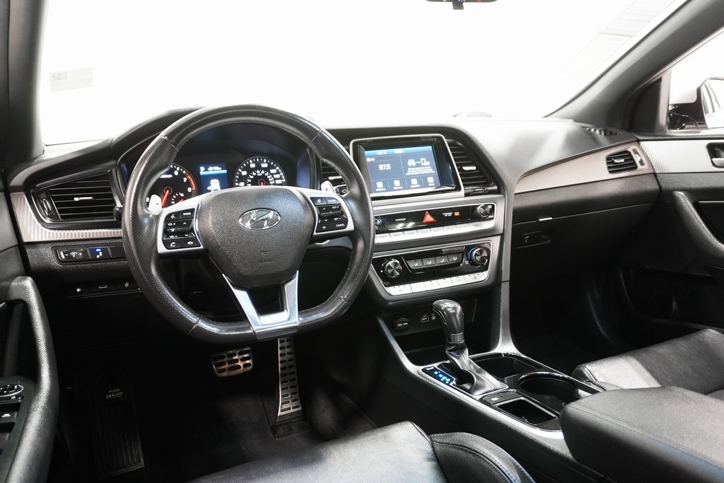 2018 Hyundai Sonata Sport 19