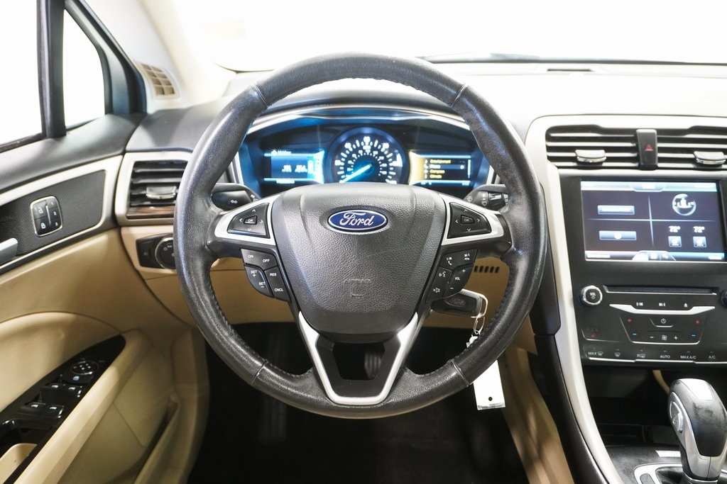 2014 Ford Fusion Hybrid SE 20