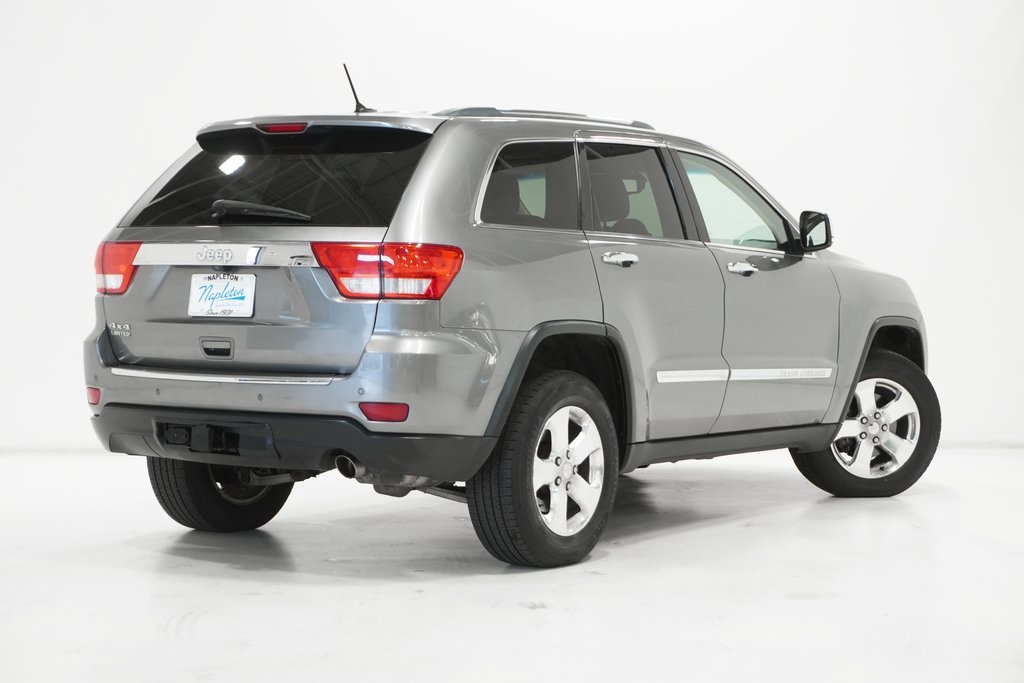 2013 Jeep Grand Cherokee Limited 7