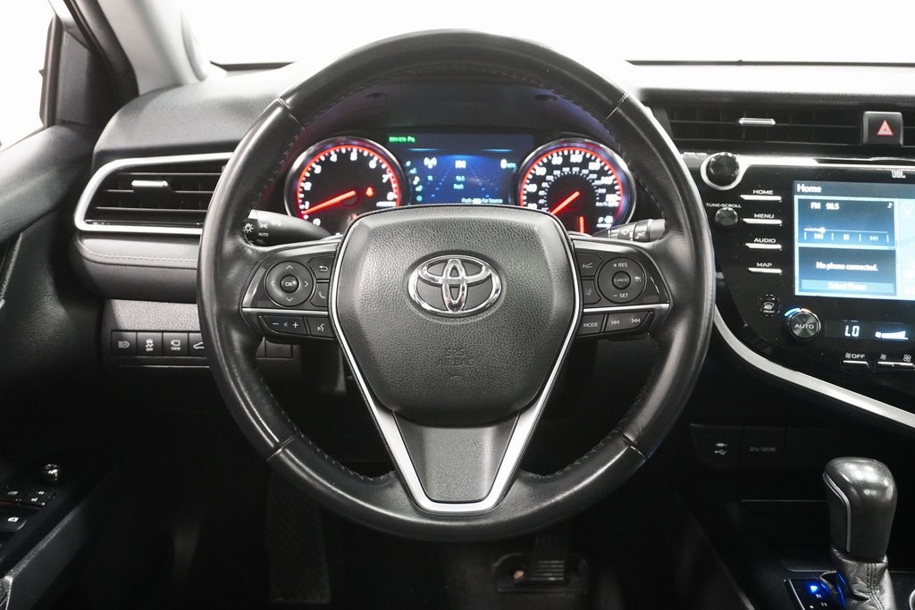 2018 Toyota Camry XSE V6 19