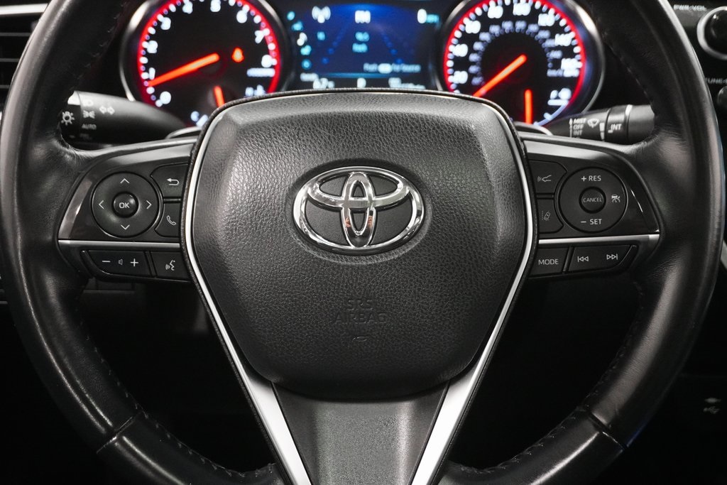 2018 Toyota Camry XSE V6 22