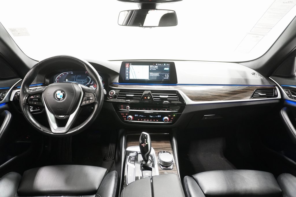 2020 BMW 5 Series 530i xDrive 14