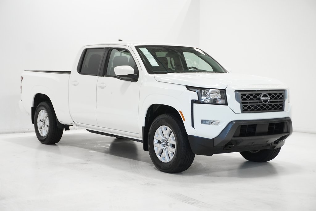 2022 Nissan Frontier SV 4