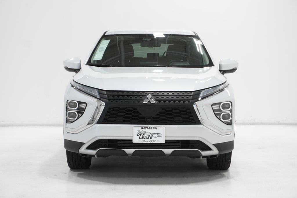 2022 Mitsubishi Eclipse Cross SE 3