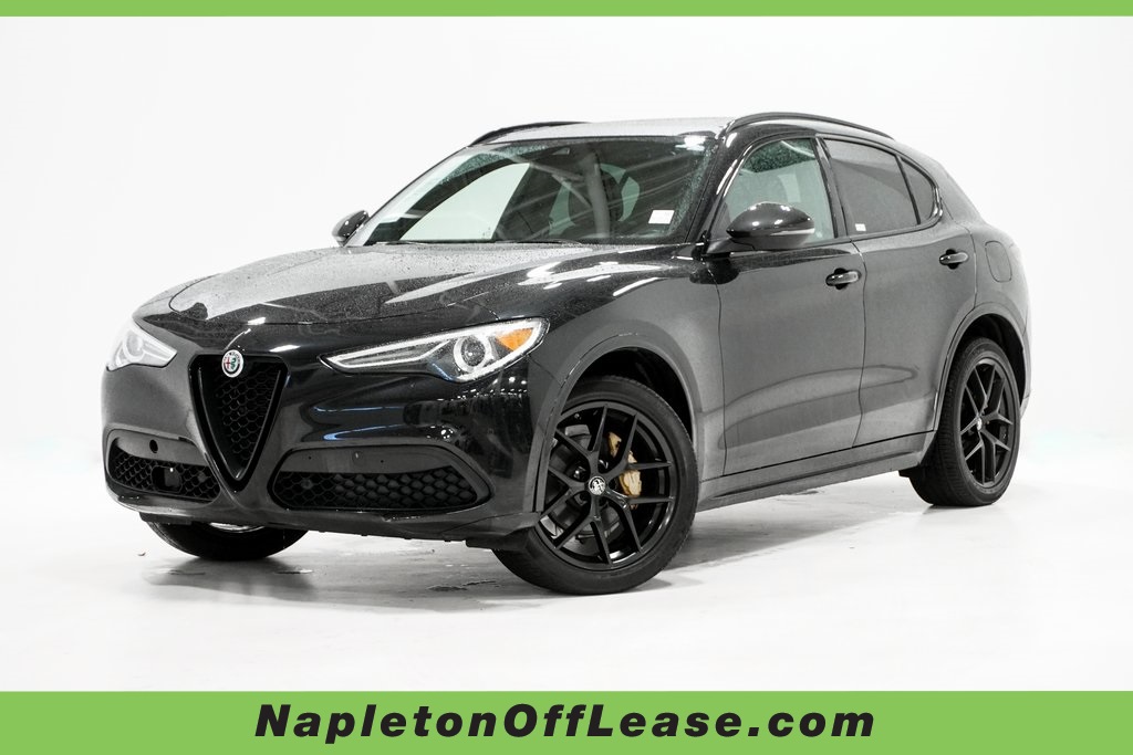 2021 Alfa Romeo Stelvio Ti Sport 1