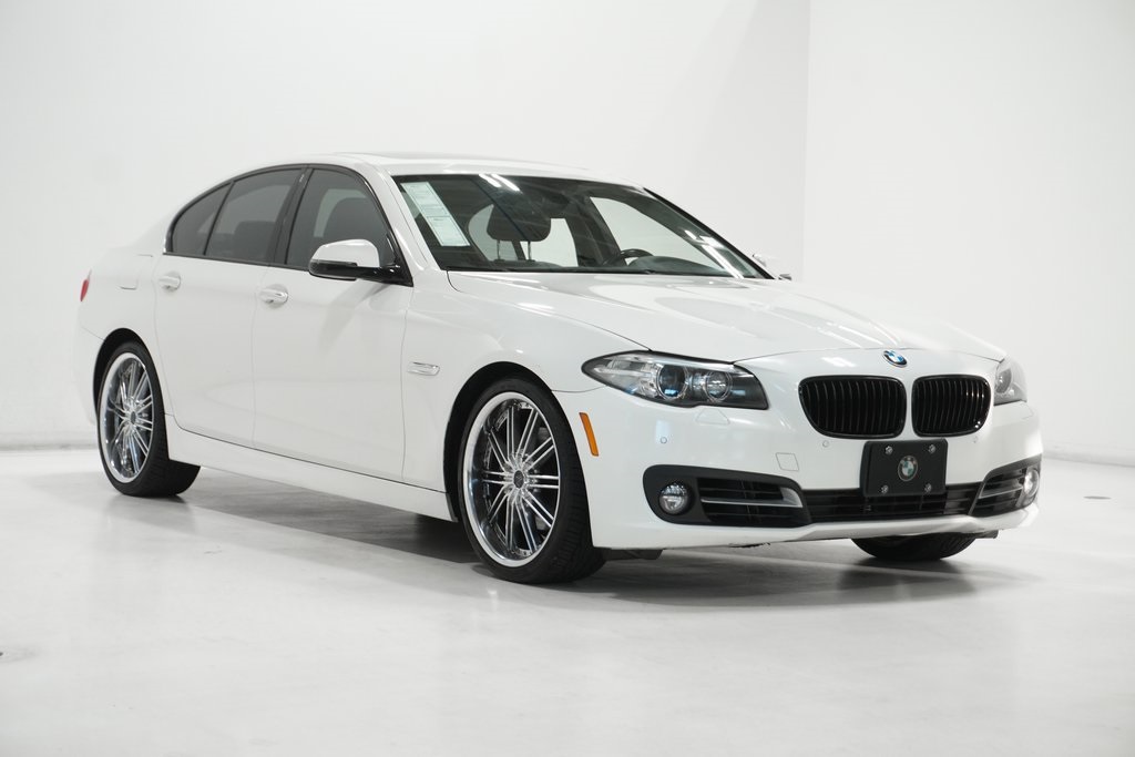 2016 BMW 5 Series 528i xDrive 4