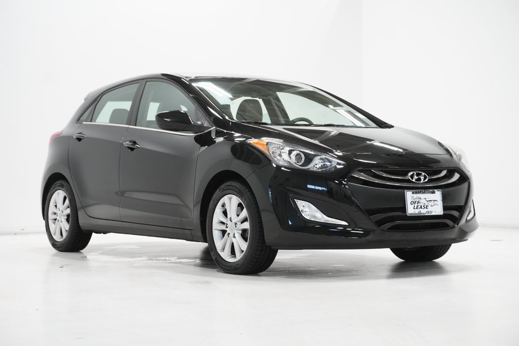 2013 Hyundai Elantra GT Base 4