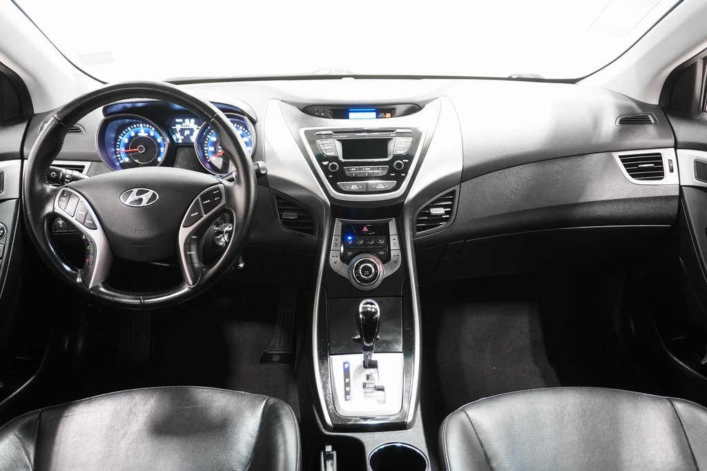 2013 Hyundai Elantra Limited 14