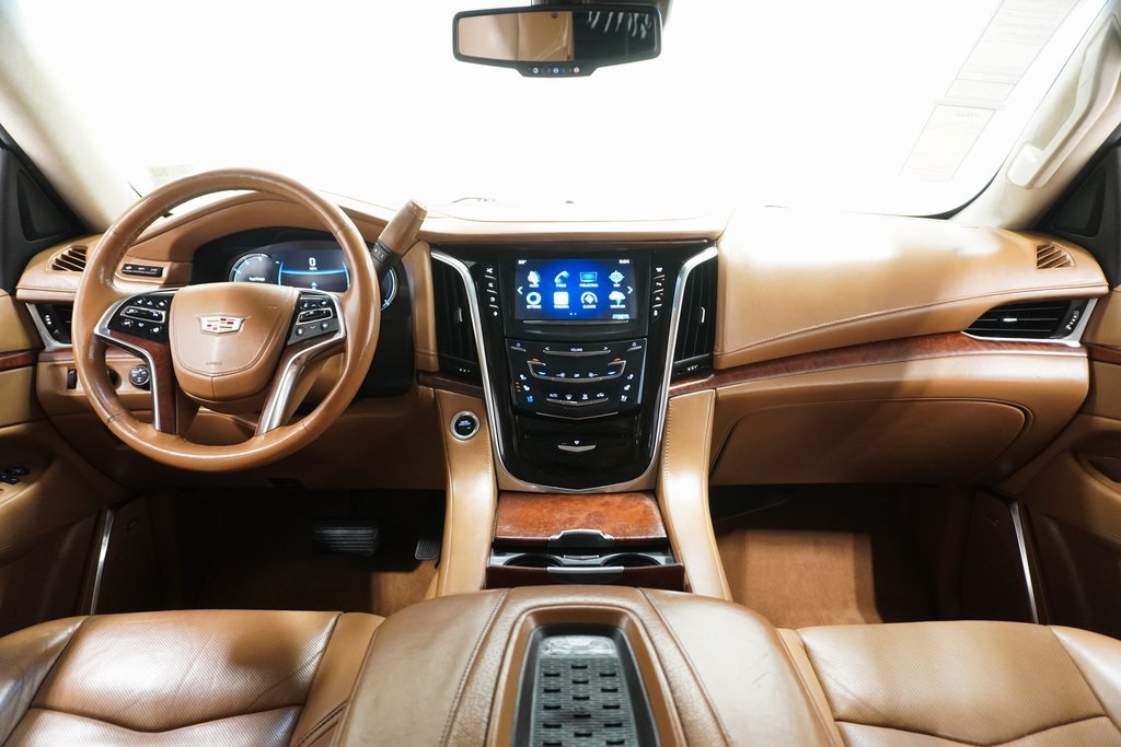 2016 Cadillac Escalade ESV Platinum Edition 13