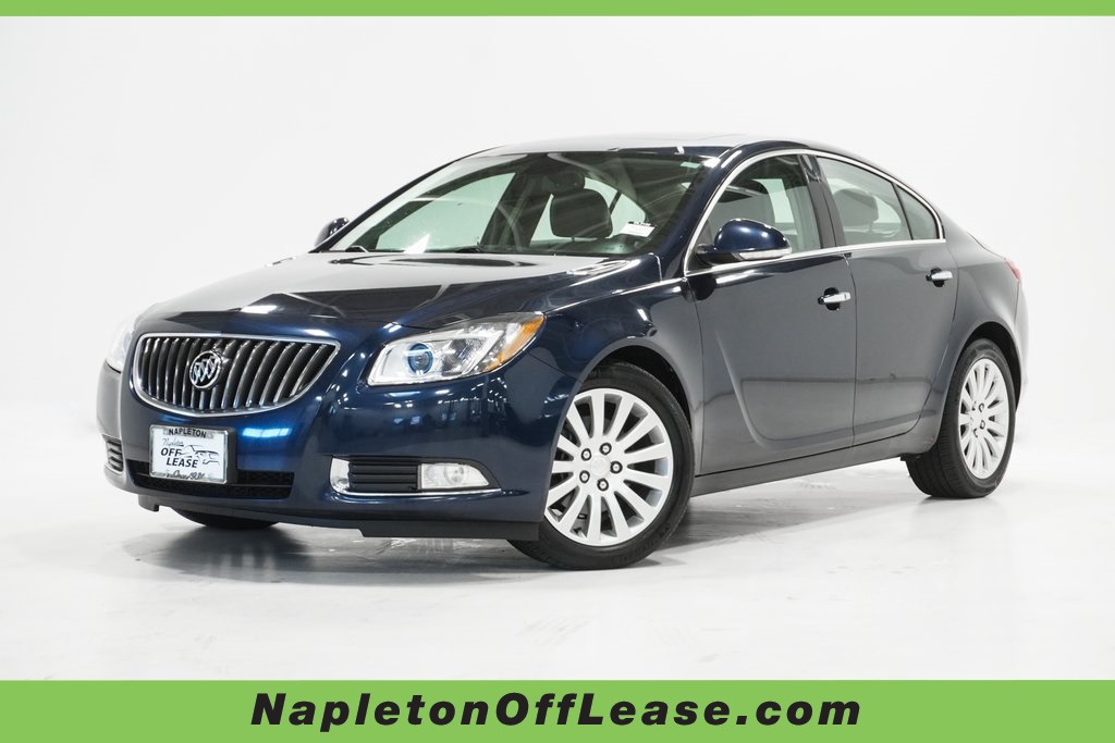 2012 Buick Regal Premium II 1