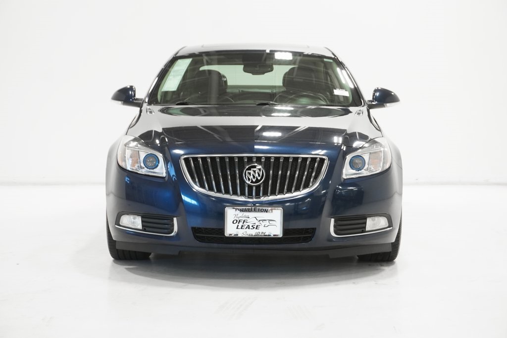 2012 Buick Regal Premium II 3