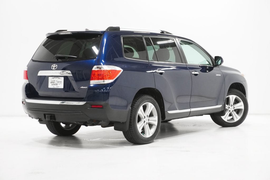 2012 Toyota Highlander Limited 27