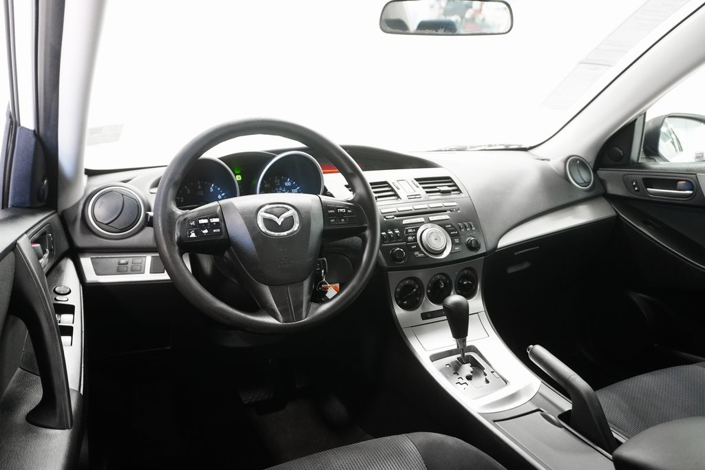 2011 Mazda Mazda3 i Touring 17