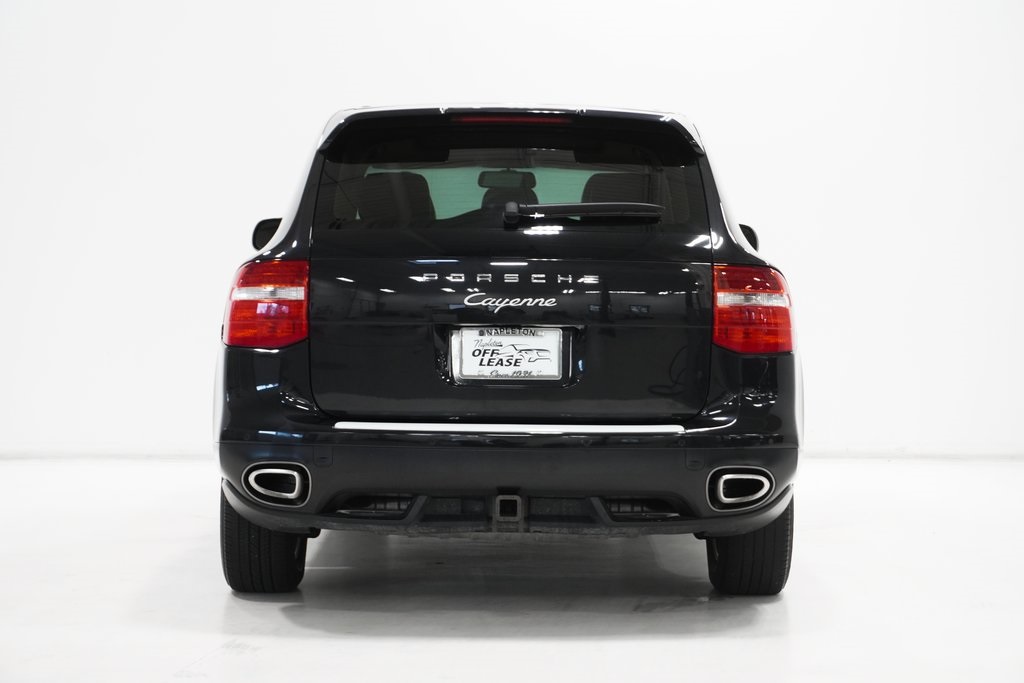 2010 Porsche Cayenne Base 6