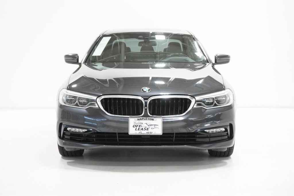 2017 BMW 5 Series 540i xDrive 3