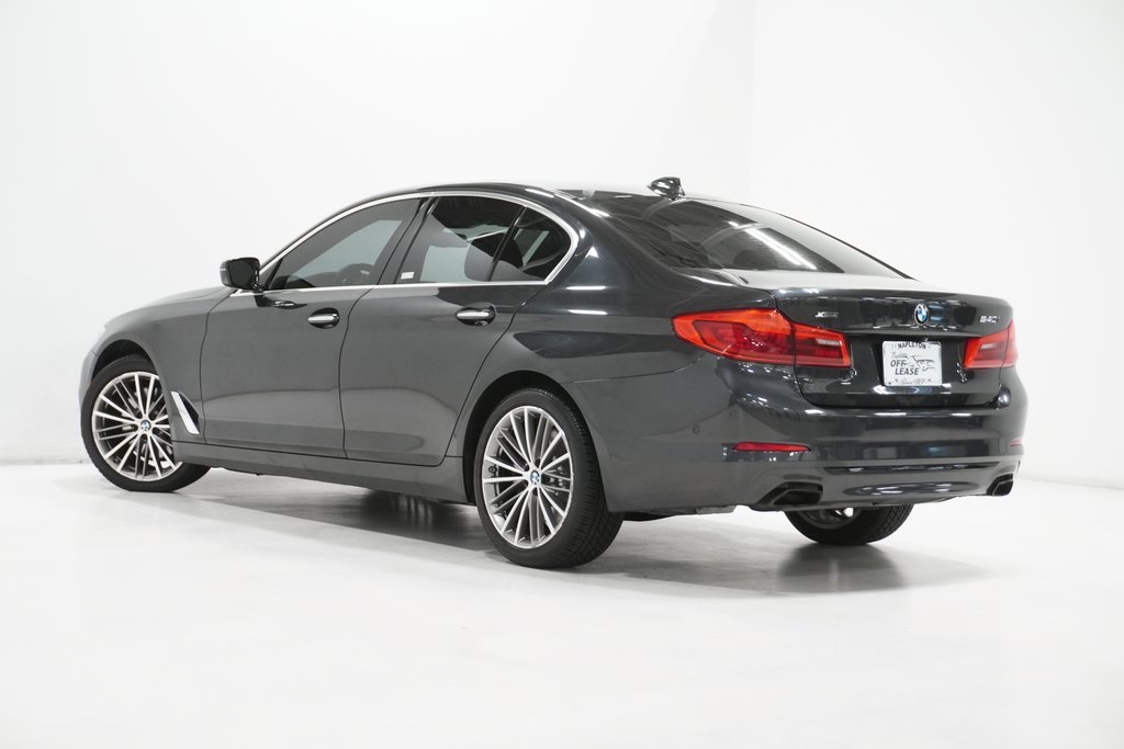 2017 BMW 5 Series 540i xDrive 5