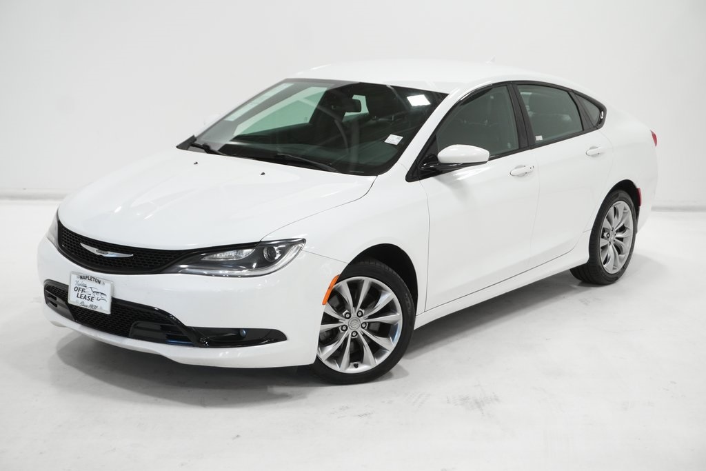 2015 Chrysler 200 S 2