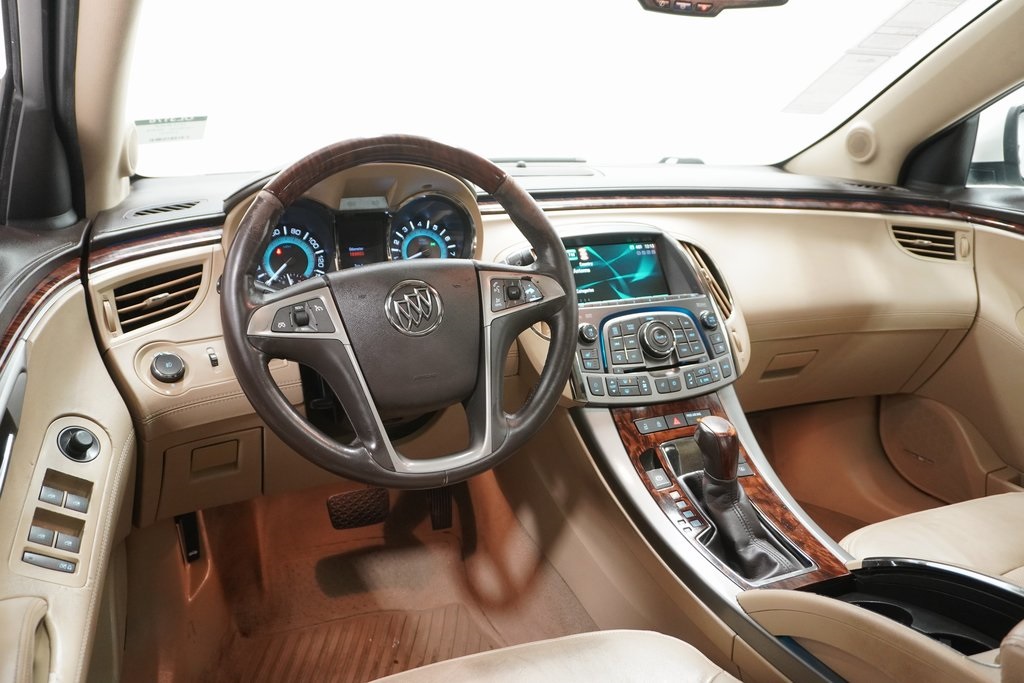 2012 Buick LaCrosse Premium III Group 18