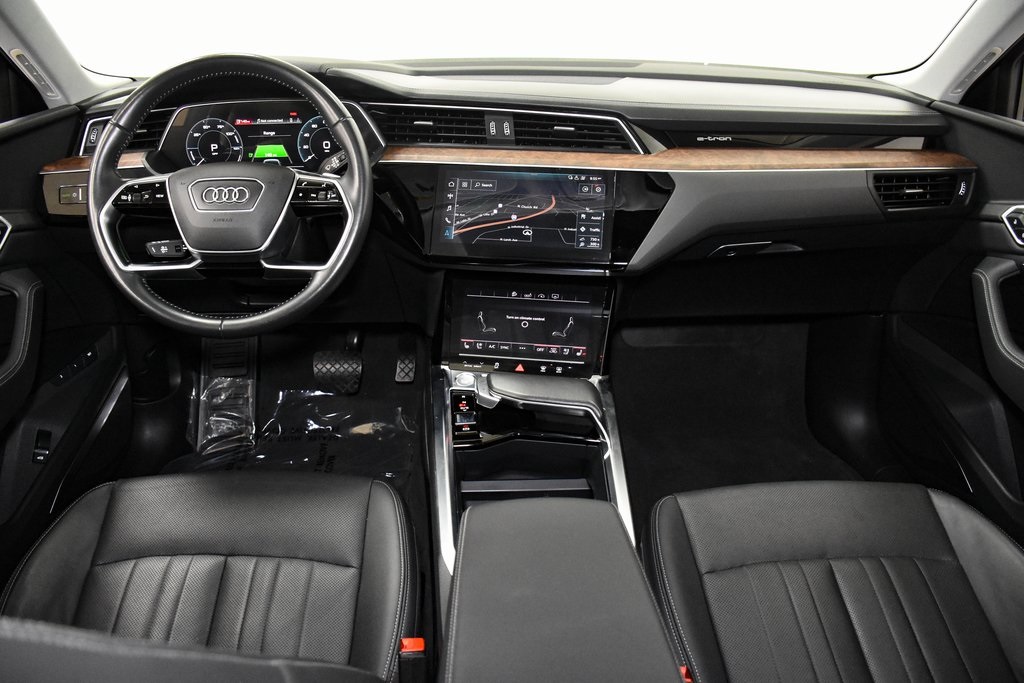 2019 Audi e-tron Premium Plus 34