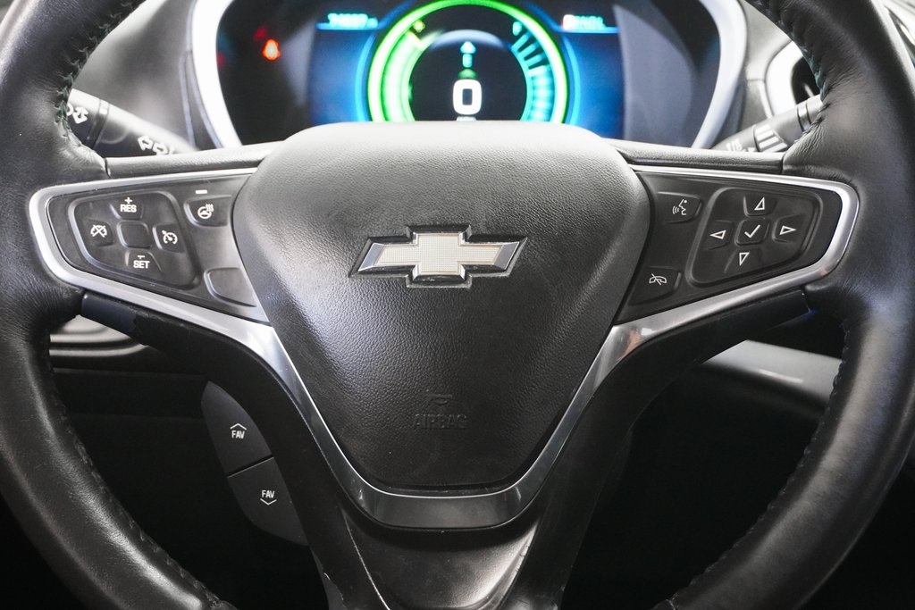 2017 Chevrolet Volt LT 21