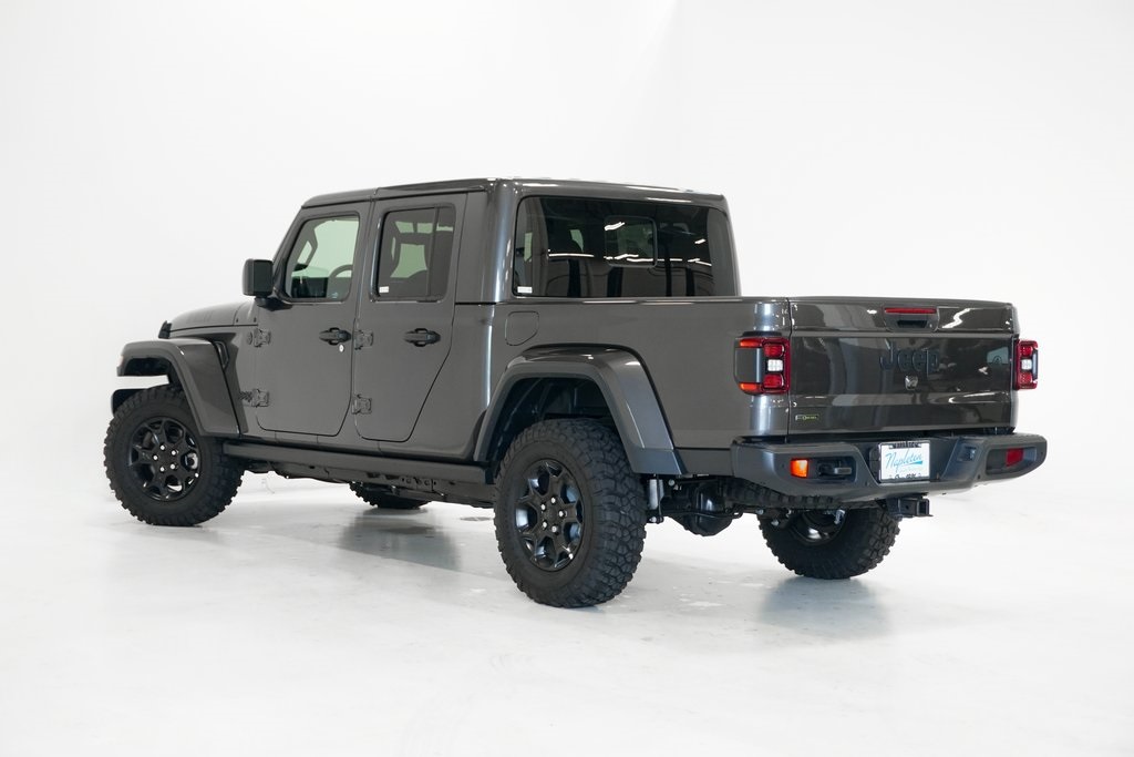 2023 Jeep Gladiator Sport 5