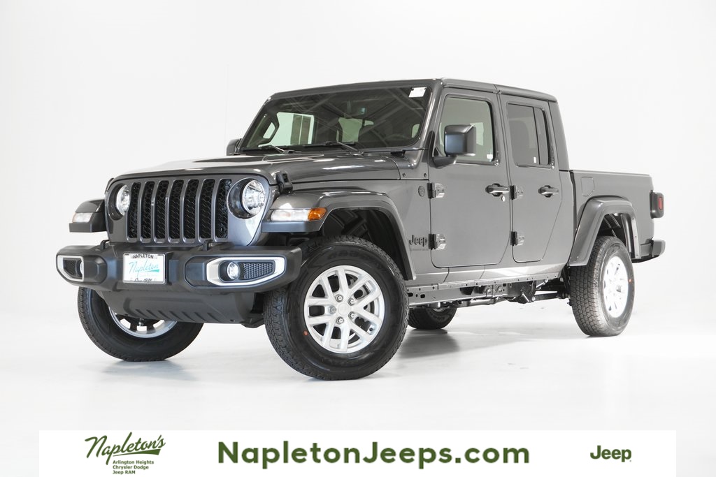 2023 Jeep Gladiator Sport 1