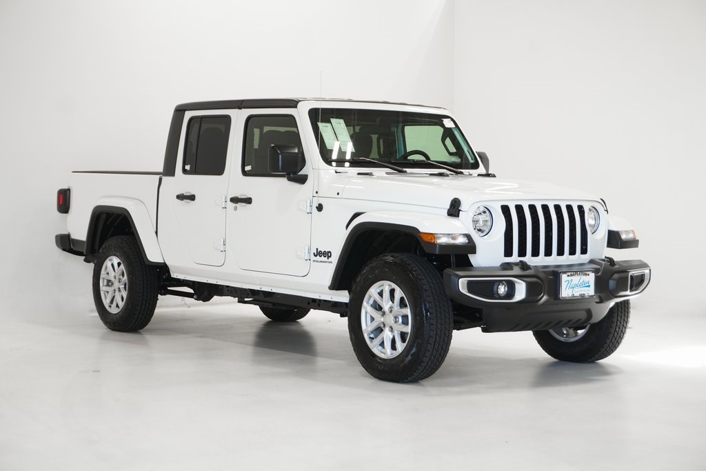 2023 Jeep Gladiator Sport 4