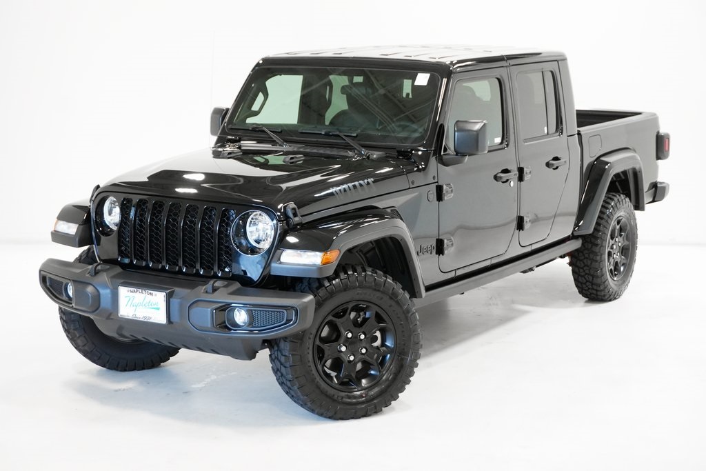 2023 Jeep Gladiator Sport 2