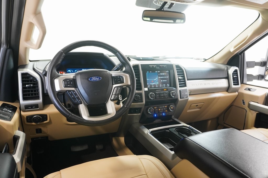 2019 Ford F-350SD Lariat 22