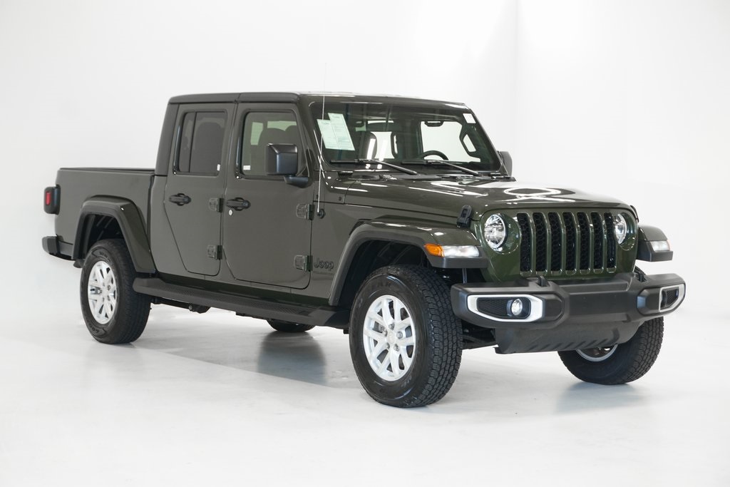 2023 Jeep Gladiator Sport 4