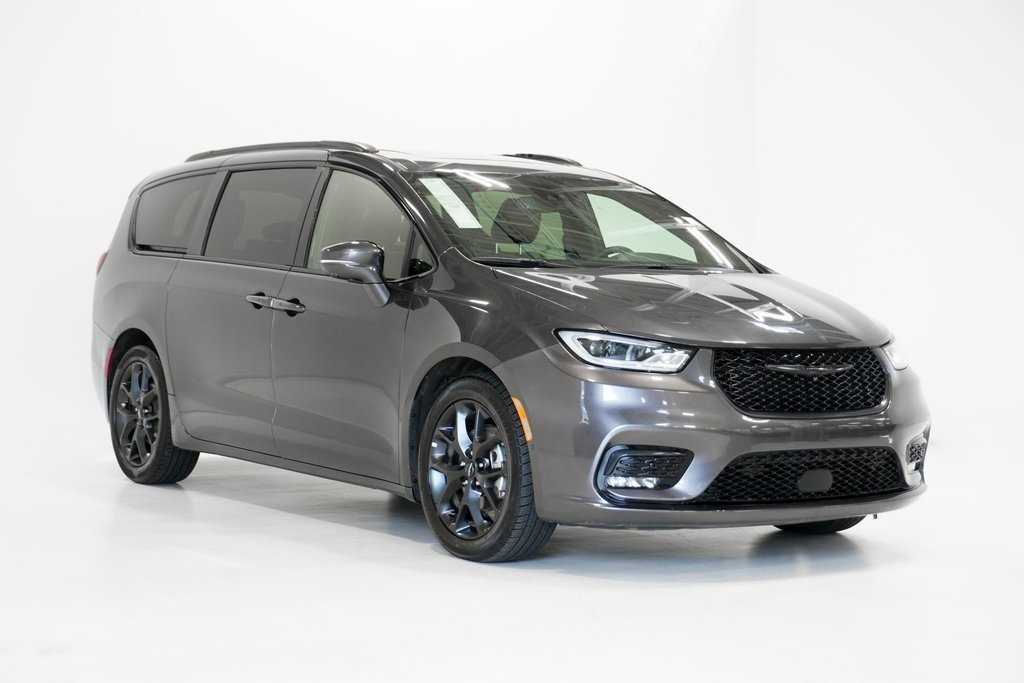 2022 Chrysler Pacifica Limited 4