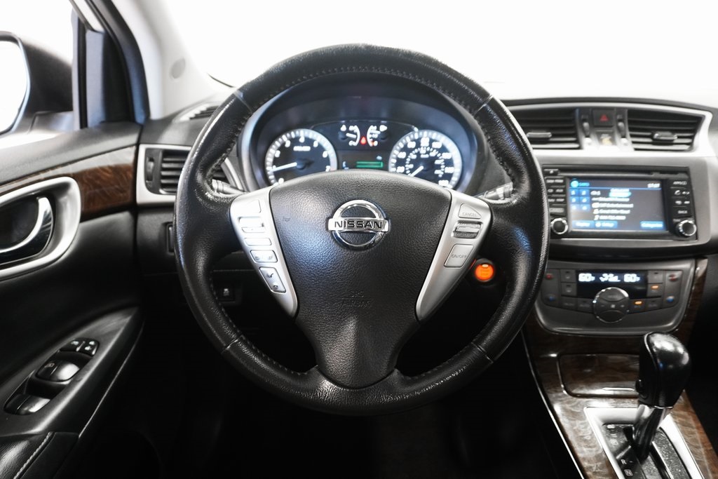 2014 Nissan Sentra SL 19