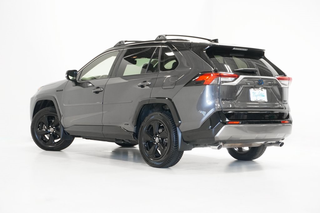 2019 Toyota RAV4 Hybrid XSE 5