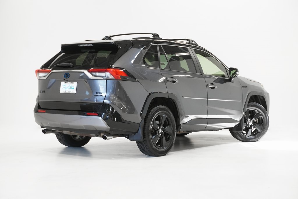 2019 Toyota RAV4 Hybrid XSE 7