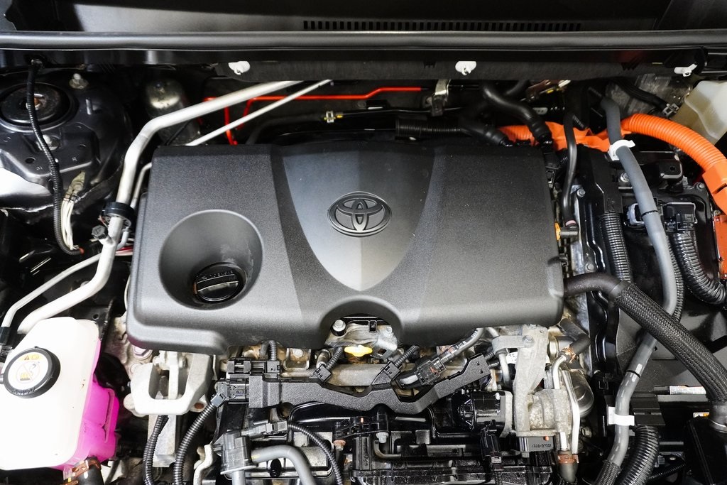 2019 Toyota RAV4 Hybrid XSE 10