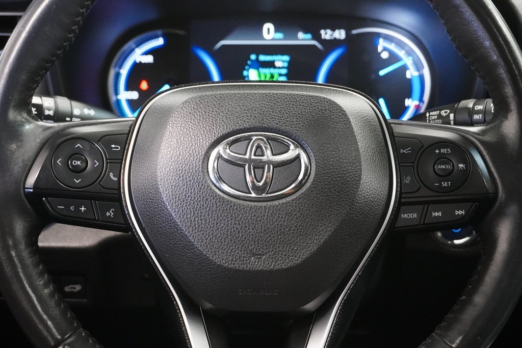 2019 Toyota RAV4 Hybrid XSE 22