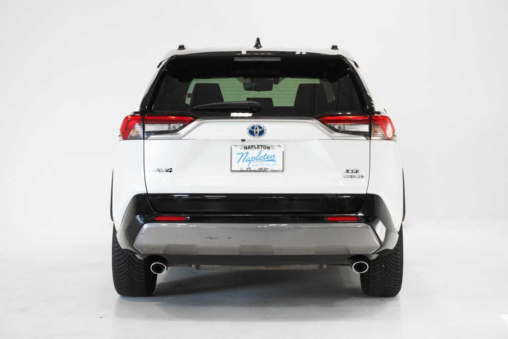 2020 Toyota RAV4 Hybrid XSE 6