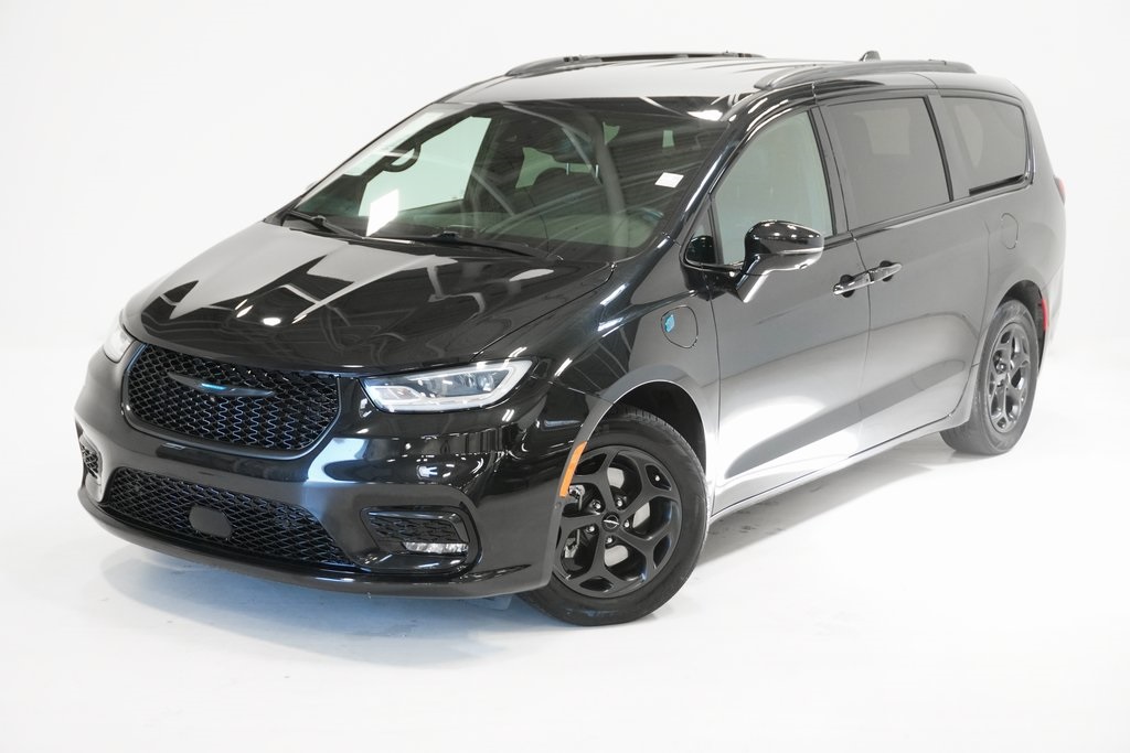 2021 Chrysler Pacifica Hybrid Touring L 2