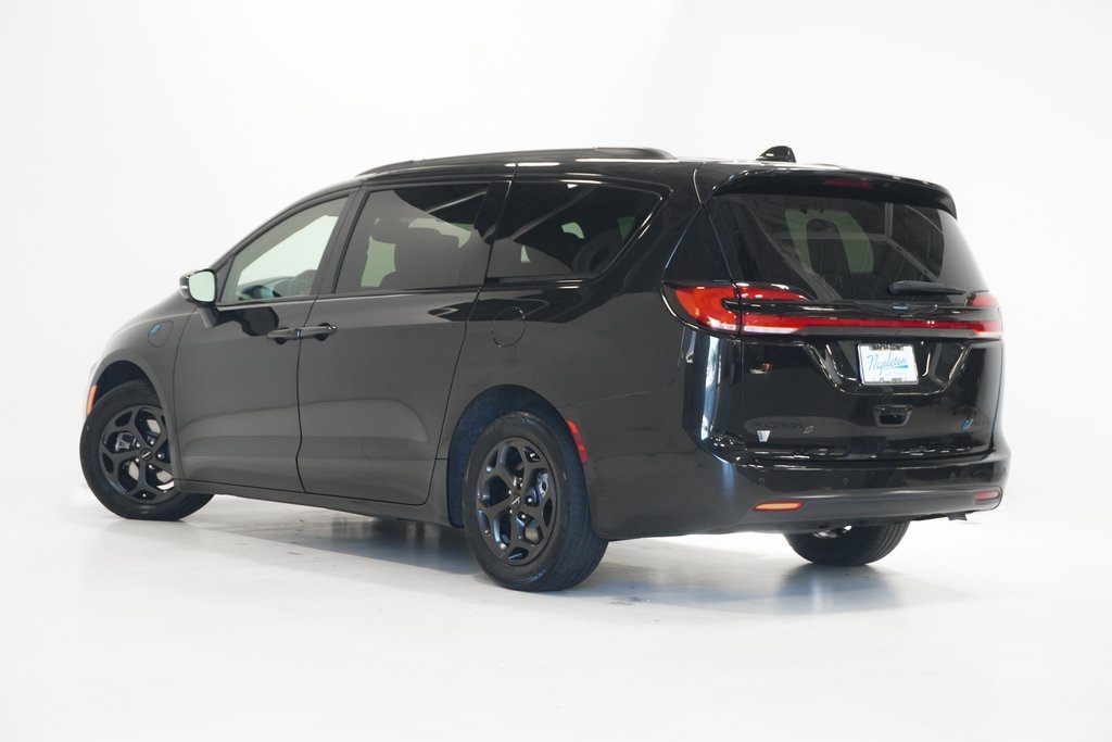 2021 Chrysler Pacifica Hybrid Touring L 5