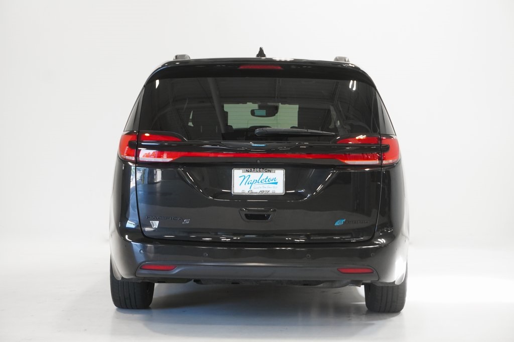 2021 Chrysler Pacifica Hybrid Touring L 6