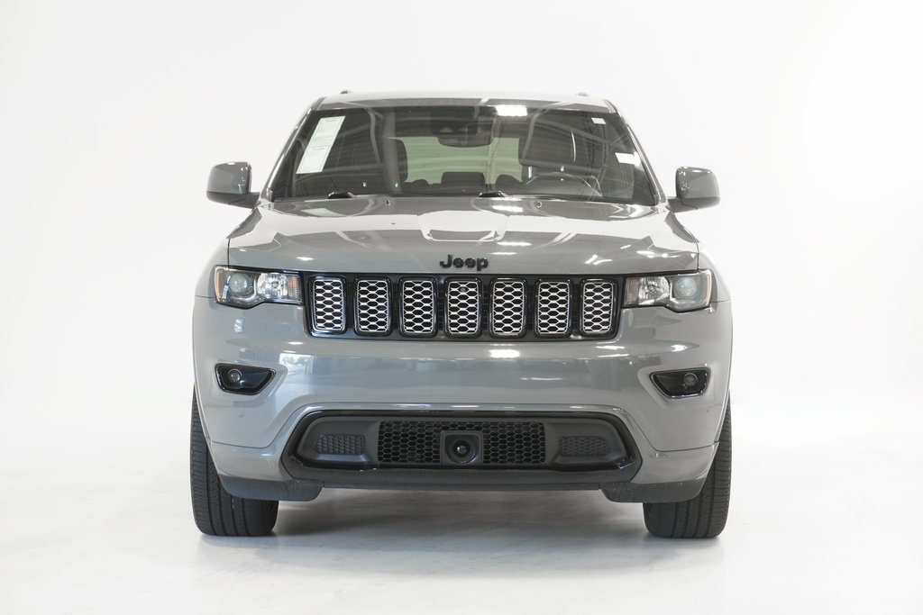 2021 Jeep Grand Cherokee Laredo X 3