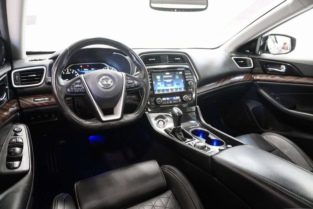 2017 Nissan Maxima Platinum 21