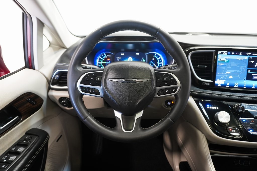 2022 Chrysler Pacifica Hybrid Limited 27