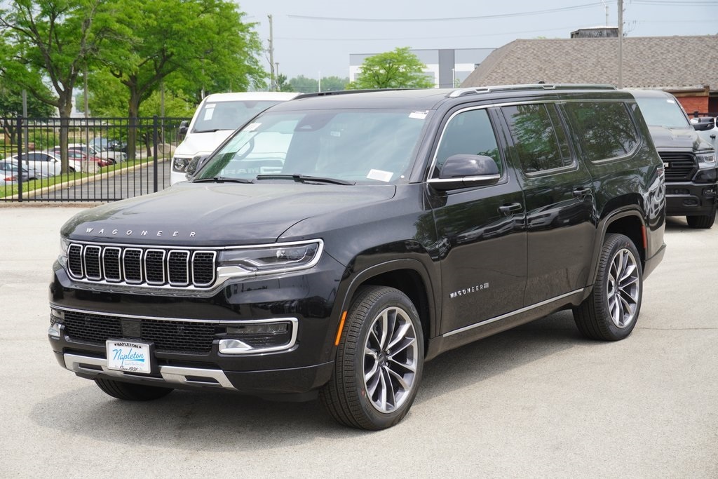 2023 Jeep Wagoneer L Series III 2